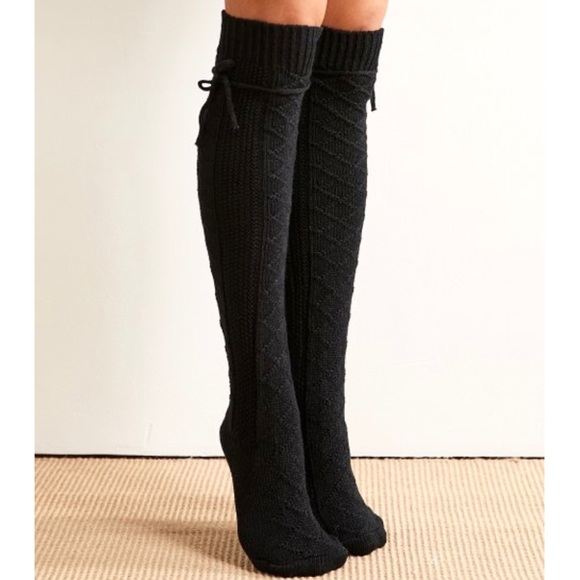 NWT Simple Suzanne Betro Cable Knit Knee High Socks OS Fits Most - Picture 1 of 6